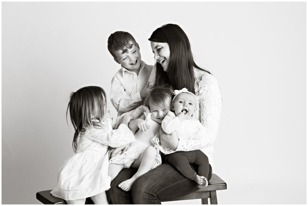 Mother's Day Black & White Special | CB Studio Iowa Photographer | tickling pose