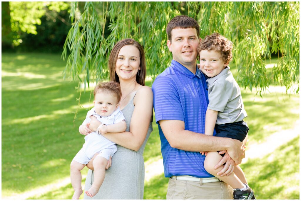 Family portraits at a golf course | Iowa Family and Baby Photographer | CB Studio