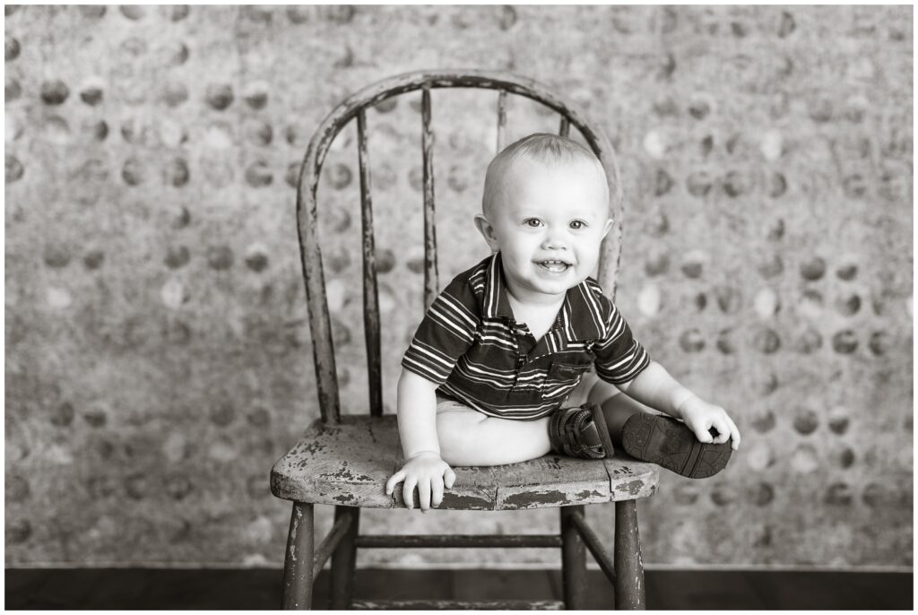 red, white & blue theme session | first birthday photo shoot | Iowa Baby Photographer | CB Studio