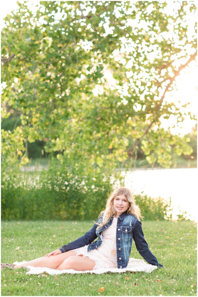 Isabelle {Class of 2020} | Iowa Senior Photographer | CB Studio ...