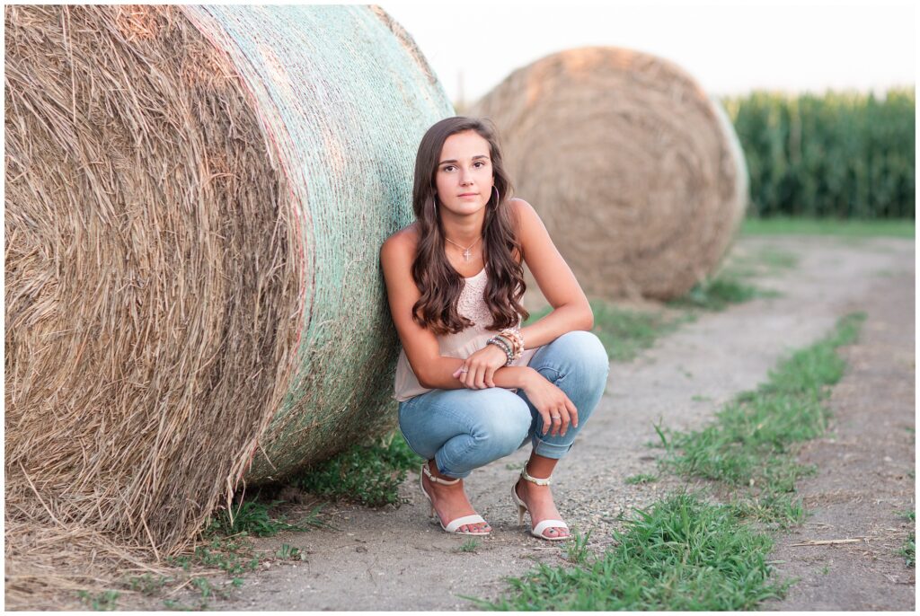 Farm senior picture ideas | Iowa Senior Photographer | CB Studio