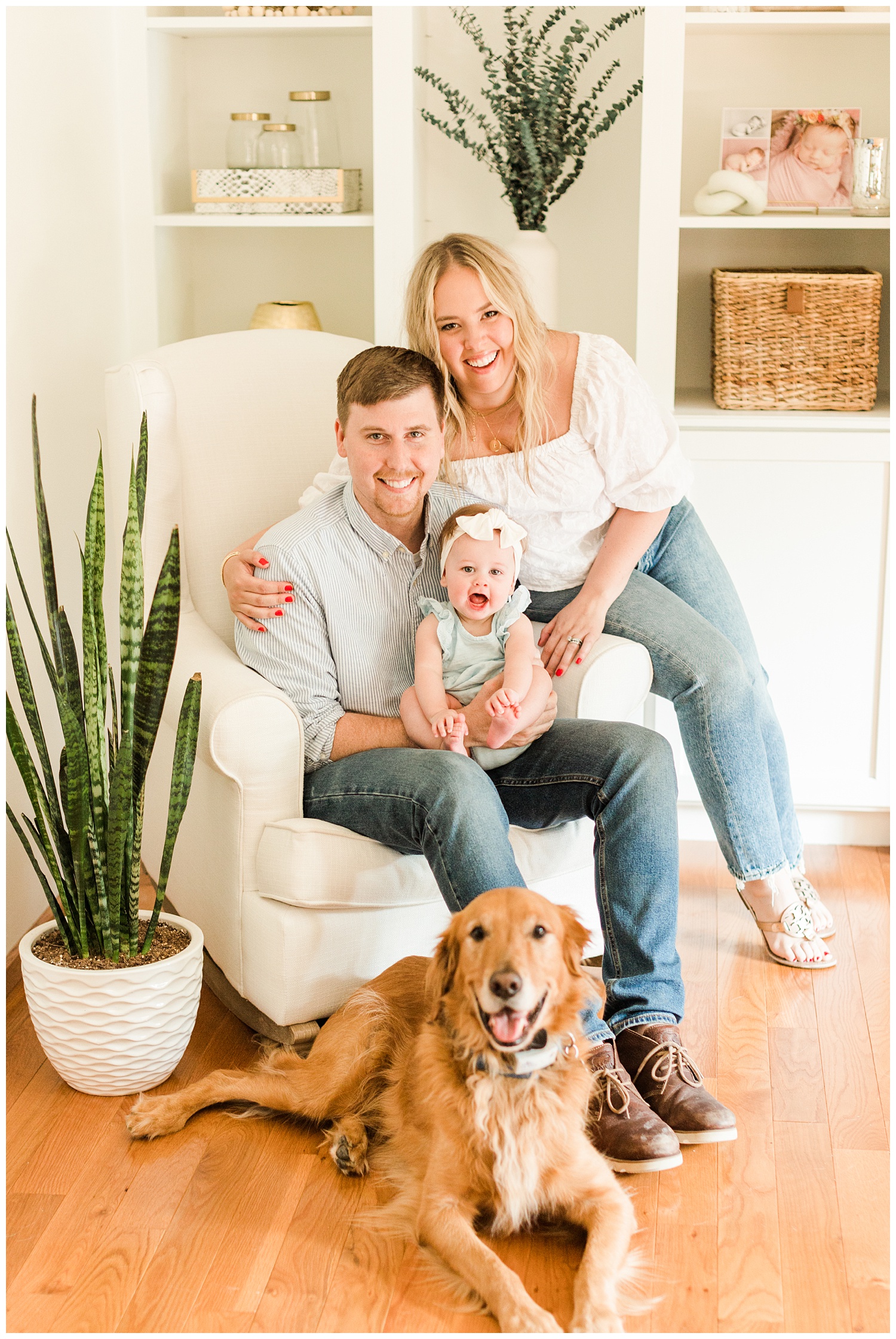 The Bollig family snuggles together in their light and bright living room | CB Studio