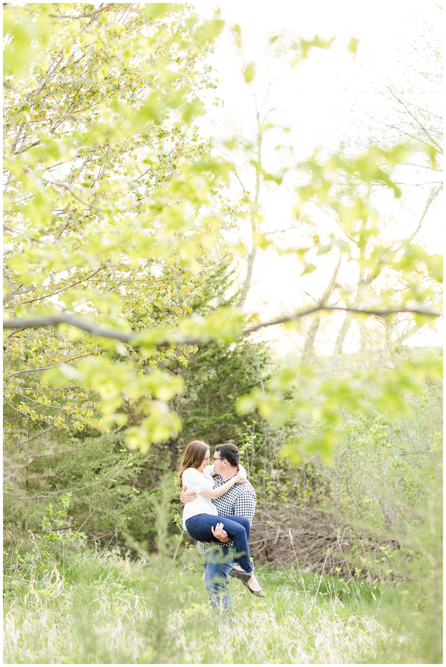 Joe carries Leslie through a wooded forest | CB Studio